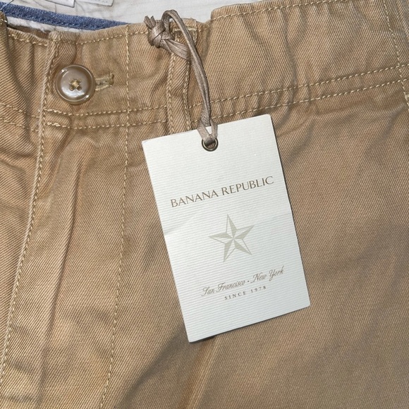 Banana Republic NWT Men's Chino Pants Beige 30 x 30 - Picture 4 of 7